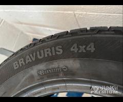 2 gomme 215/60 R17. Barum Bravuris 80%res