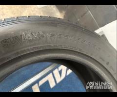 4 gomme 255/55 R20. Goodyear EagleF1 85%