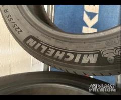 4 gomme 225/55 R18 - 98V. Michelin