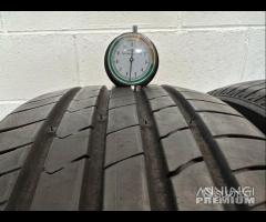 2 gomme 215/45 R16 - 86H. Kumho Estive