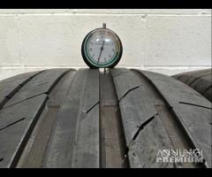 2 gomme 235/55 R18. Continental 75%res