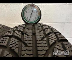 2 gomme 155/70 R13. Goodride Invernali