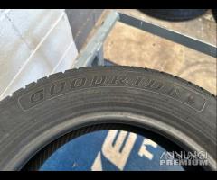 2 gomme 155/70 R13. Goodride Invernali