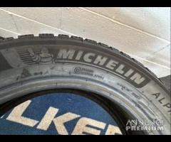 2 gomme 205/55 R16. Michelin Invernali al 95%