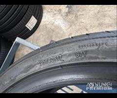 4 gomme 215/40 R17. Goodyear Eagle F1 80%res