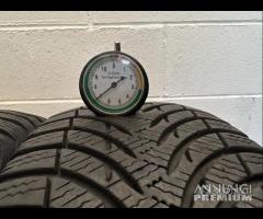 2 gomme 195/55 R15. Michelin Invernali all 90%
