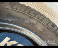 2 gomme 185/65 R15. Michelin Invernali al 85%