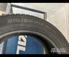 2 gomme 215/55 R17 - 98V. Nokian Invernali