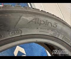 2 gomme 215/55 R17. Michelin Alpin Invernali