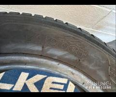 2 gomme 175/60 R15. Kleber 4 Stagioni all 85%