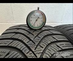 2 gomme 195/55 R16. Hankook Invernali all 80%