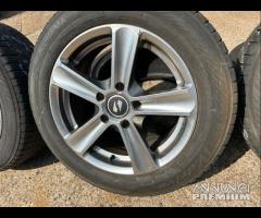 Cerchi e Gomme Serie 1 BMW 16'