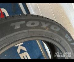 4 gomme 235/60 R18. Toyo Invernali all 95%