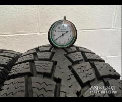 2 gomme 195/75 R16 C. Kumho Invernali