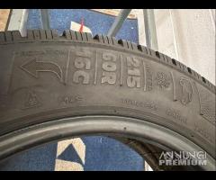 2 gomme 215/60 R16 C. Kleber Invernali