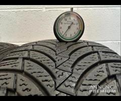 2 gomme 195/55 R15. Nexen Invernali