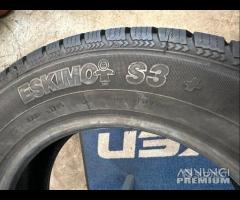 2 gomme 195/60 R15. Sava Invernali all 90%