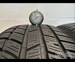 2 gomme 215/55 R17. Toyo Invernali all 90%