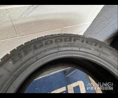 4 gomme 215/55 R17. BFGoodrich Invernali all 80%