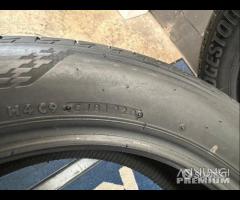 2 gomme 215/55 R18. Bridgestone Estive al 80%