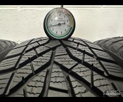 4 gomme 185/60 R15. Yokohama Invernali al 95%