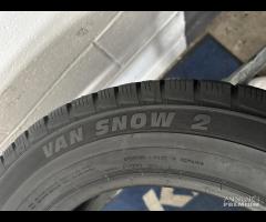 2 gomme 205/65 R16 C. Sportiva Invernali al 85%