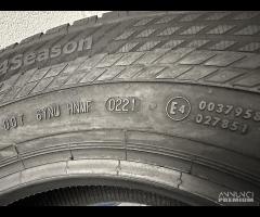 2 gomme 225/70 R15 C. Continental 4 Stagioni