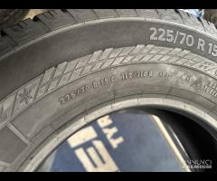 2 gomme 225/70 R15 C. Continental 4 Stagioni - 6