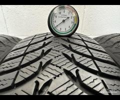 4 gomme 185/60 R15. Michelin Invernali al 90%