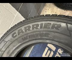 2 gomme 215/70 R15 C. Pirelli Invernali al 90%