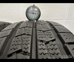 2 gomme 215/75 R16 C. Nexen Invernali al 90%