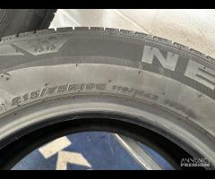 2 gomme 215/75 R16 C. Nexen Invernali al 90%