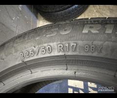 2 gomme 225/50 R17 - 98Y. Formula Estive al 95%