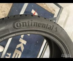 2 gomme 275/40 R21. Continental Invernali al 90%