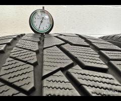 2 gomme 265/40 R21. Continental Invernali al 80%
