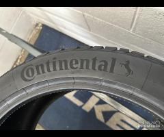 2 gomme 265/40 R21. Continental Invernali al 80%