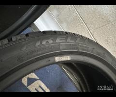 2 gomme 225/40 R18 - 92V. Pirelli Invernali