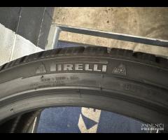 2 gomme 225/40 R18 - 92V. Pirelli Invernali