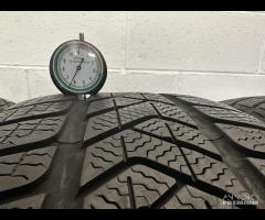 4 gomme 245/45 R17. Pirelli Invernali al 80%