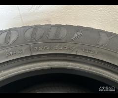 2 gomme 225/65 R17. Goodyear 4 Stagioni al 85%