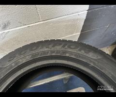 2 gomme 235/55 R19. Pirelli Invernali
