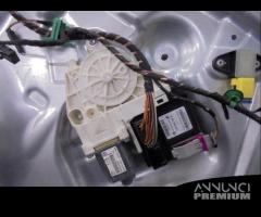 ALZAVETRO ANTERIORE DESTRO VW TIGUAN 5N 2011