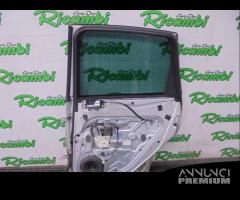 PORTA POSTERIORE DESTRA FORD C-MAX ANNO 2009