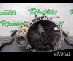 CAMBIO 5 MARCE VW POLO 6R 1.4 TDI ANNO 2016
