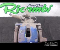 PINZA POST. DESTRA GOLF 5 - V 2.0 FSI 2007