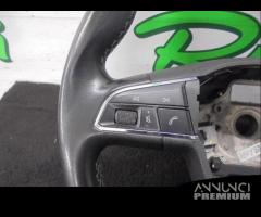 VOLANTE CON COMANDI SEAT LEON 5F8 ANNO 2018