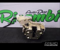 SERRATURA POSTERIORE DESTRA TERRANO II R20 2002