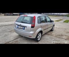 Ford fiesta 1.4 diesel automatico - 7