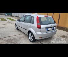 Ford fiesta 1.4 diesel automatico - 9