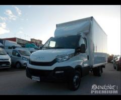 Daily 35-14 furgone 4,40 2019 km 120000